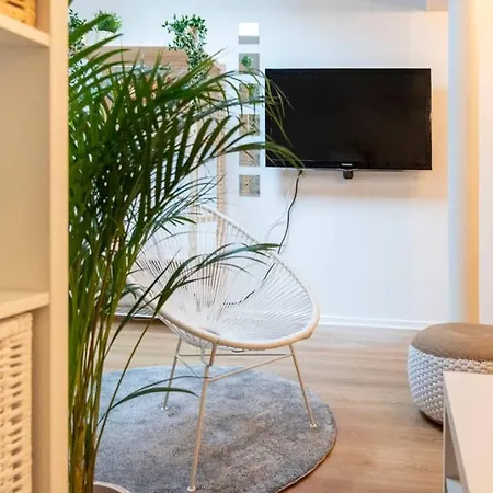 Au Calme + Parking Apartman Caen