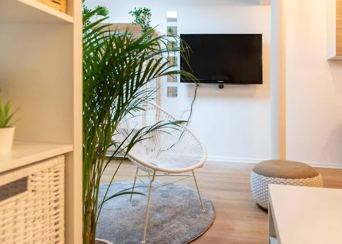 Au Calme + Parking Apartamento Caen