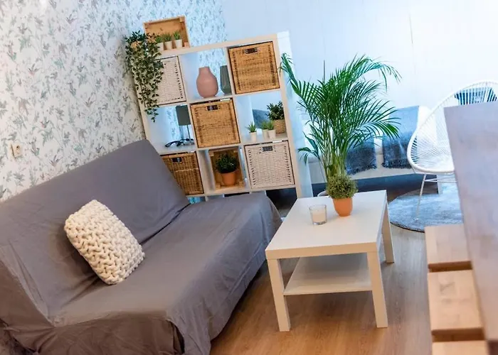 Au Calme + Parking Apartamento